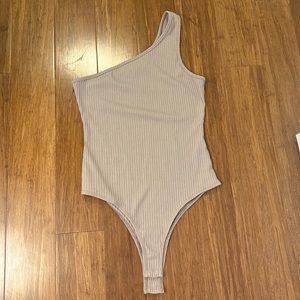 Taupe ribbed one shoulder body suit - Small